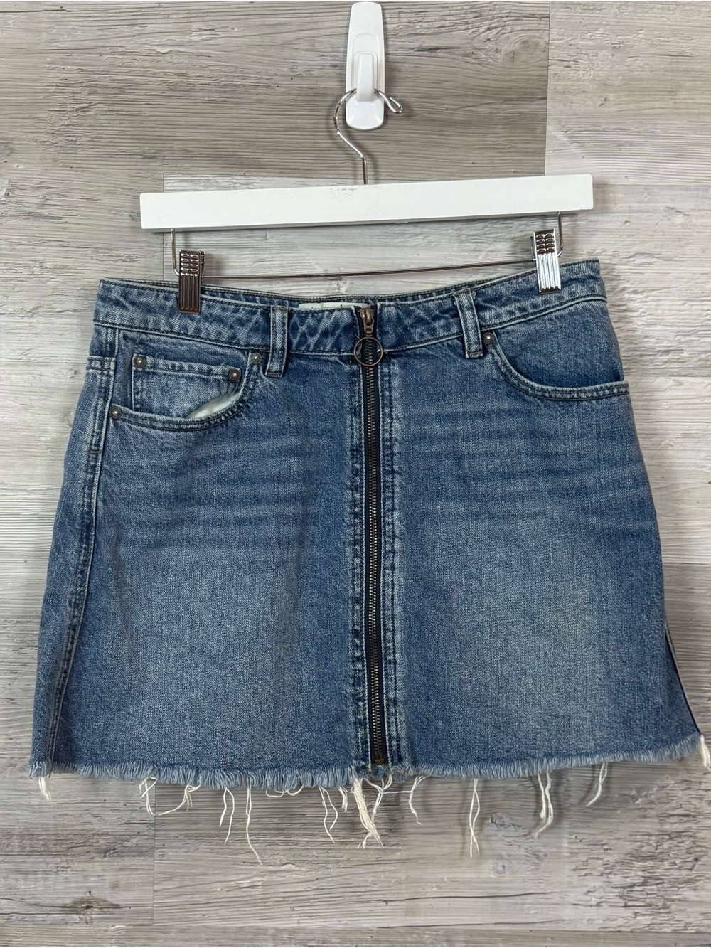 Free People We The Free Zip-Front Denim Mini Skirt Distressed Raw Hem 29